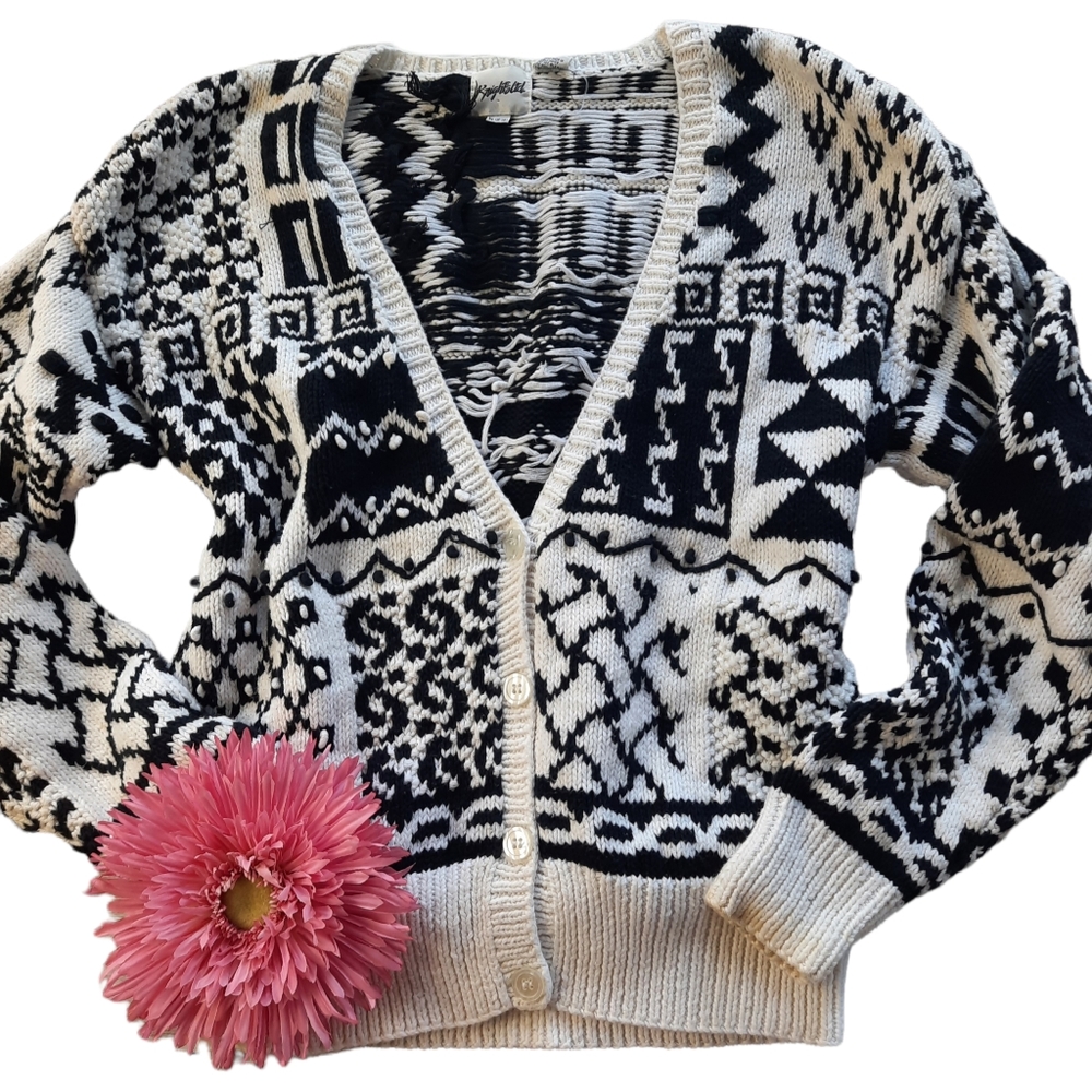 Vintage Geometric Print Button Up Cardigan Heavyweight